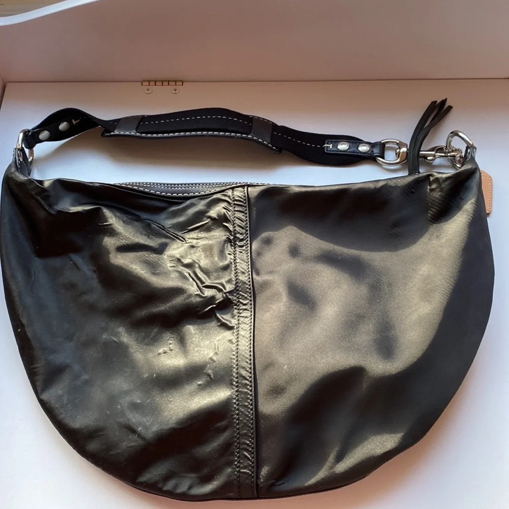 COACH Nylon Shoulder Bag Leather shoulder Washable Wipeable Black No L04J-1892 - Picture 8 of 16